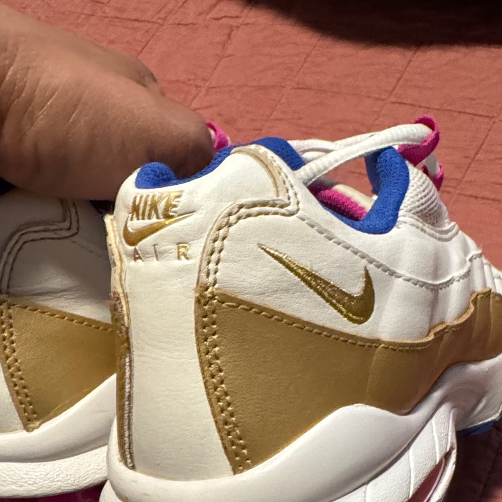 Nike air max Women's Shoes - White, Gold, Pink, Blue - Picture 8 of 8